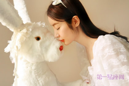 解析射手女生如何与狮子座男生相处